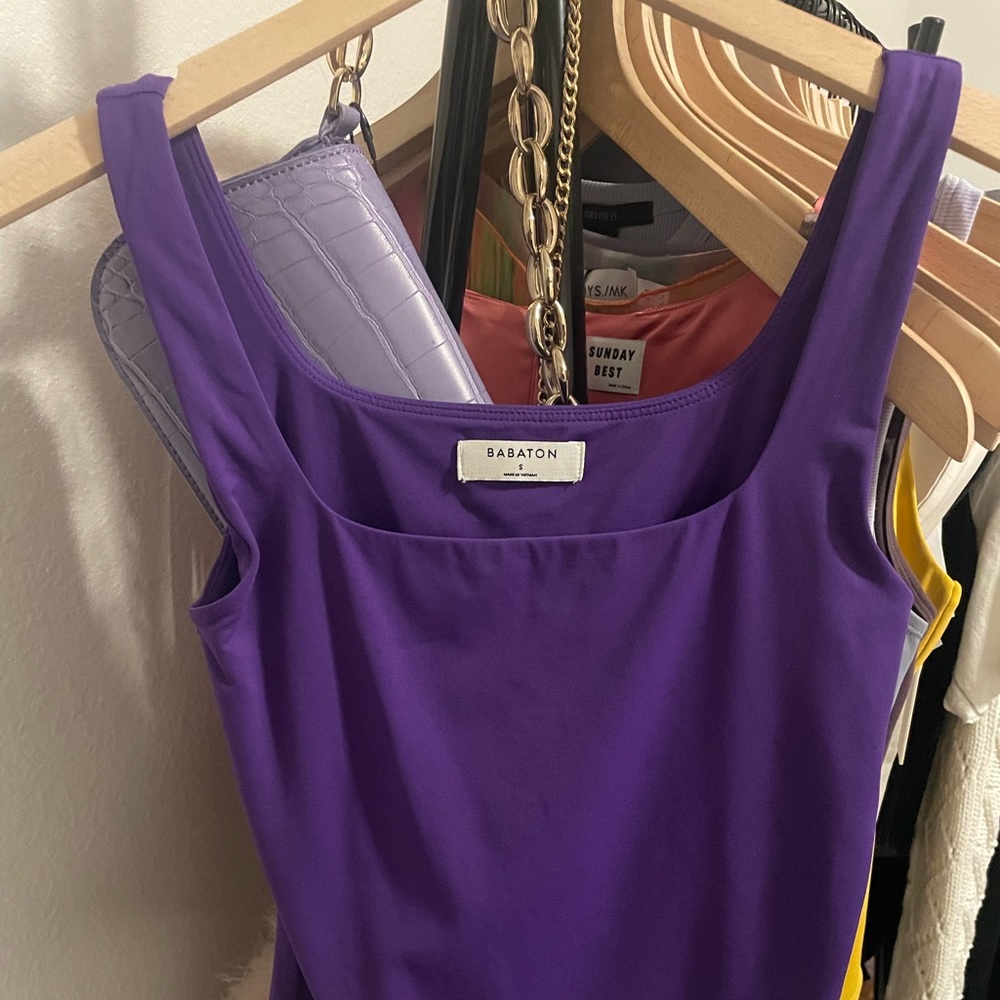 Aritzia Babaton contour bodysuit